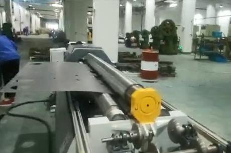Four-roll coiling machine coiling circle video
