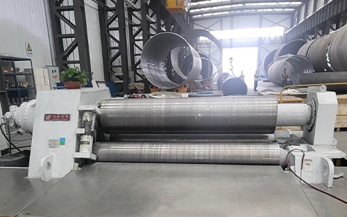 Large hydraulic CNC sliding rail type four-roll plate rolling machine