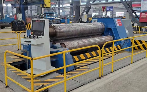 Large hydraulic CNC sliding rail type four-roll plate rolling machine